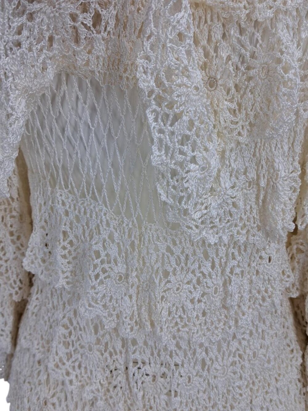 Boston Proper Sheer Ruffle Crochet Lace Blouse Size M/L Ivory Cottagecore Boho - Picture 7 of 13